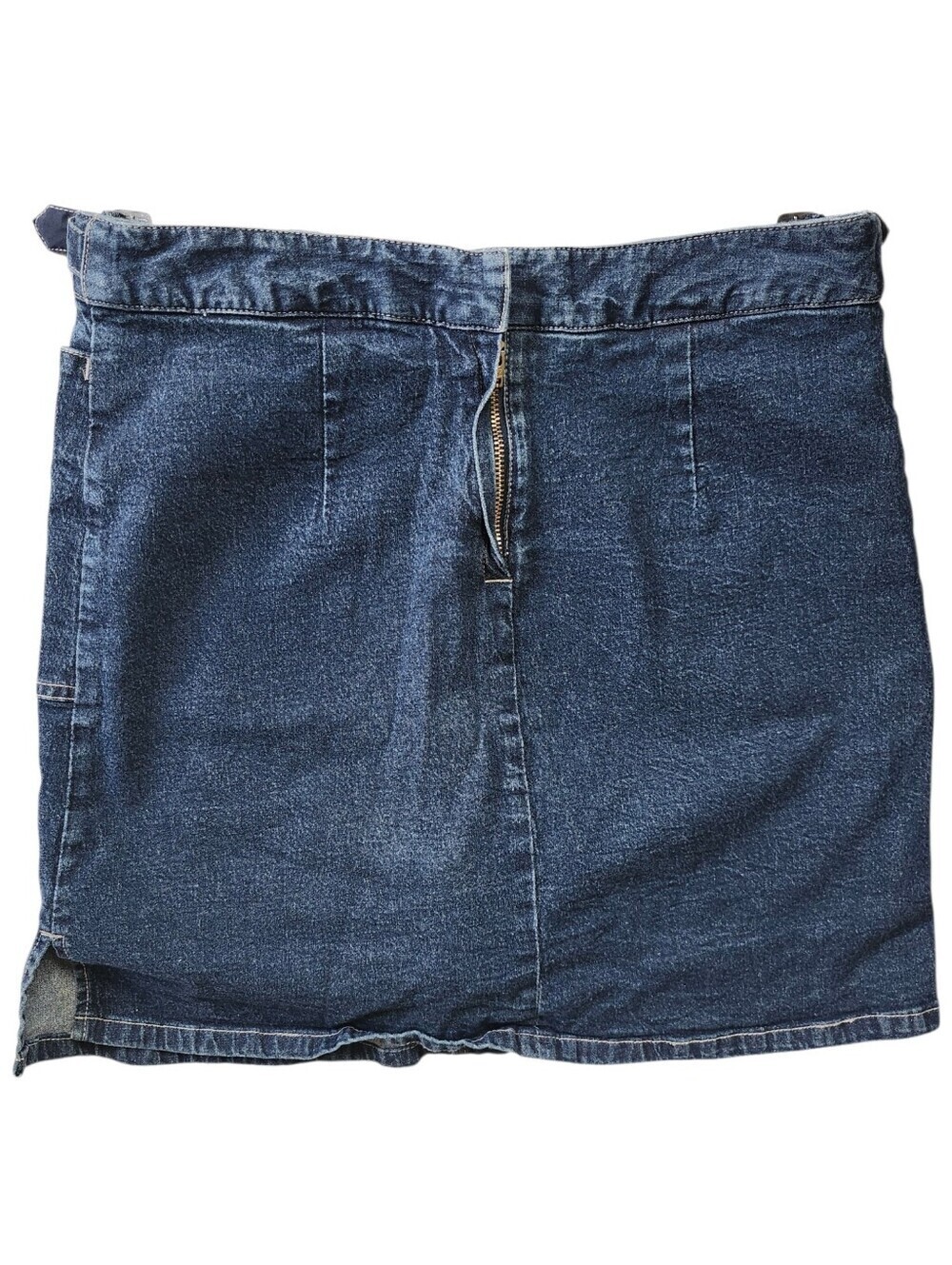 Contrast Denim Skort - Picture 2 of 5